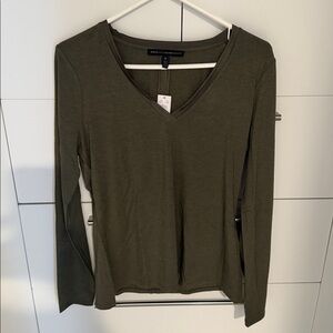 White House Black Market Long Sleeve V-Neck Top